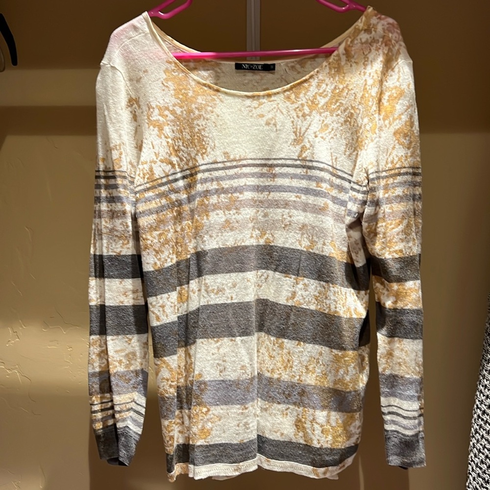 Nic + Zoe Long Sleeve Top